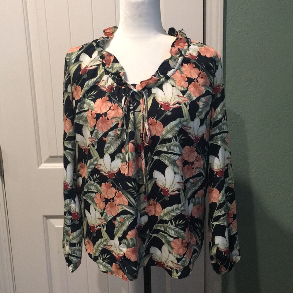 Final price 💵 Ann Taylor blouse size XS